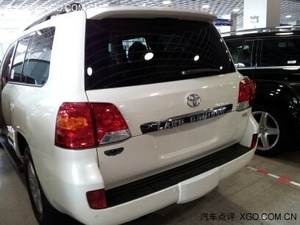 丰田酷路泽5700美规版现车 乐享巅峰新折扣