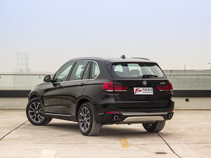 宝马X5天津现车充足折扣 超多优惠欢迎您来