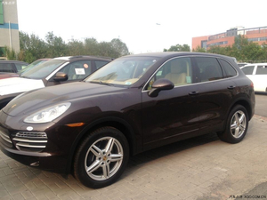 2014款保时捷卡宴铂金版 底价砰然心动