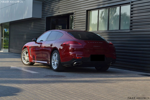 中规版保时捷帕纳梅拉 现车四驱优惠再升级