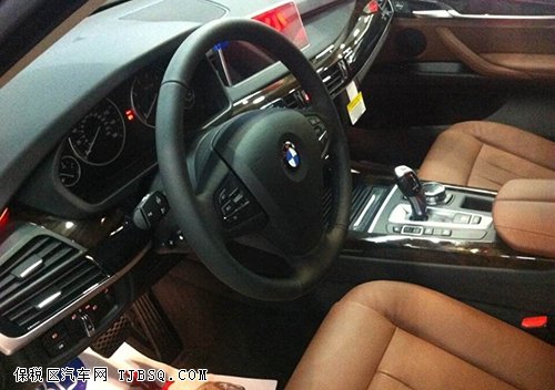 进口宝马X5现车月末清仓 促销典范辉煌让利