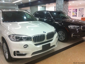 进口宝马X5现车诚意促销 巅峰直降火热促销