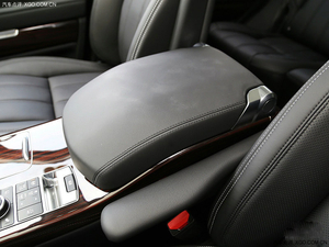 路虎揽胜行政版港口现车 月末折扣超低价格