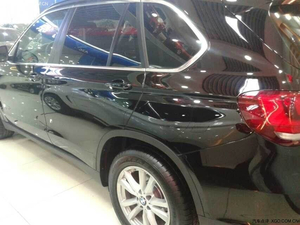 进口宝马X5现车月末清仓 促销典范辉煌让利