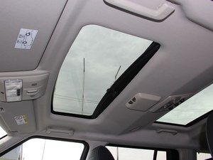 路虎发现四价格绝对低 裸利走俏享底价