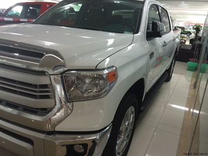 2014款丰田坦途1794版 现车平价放心选购中