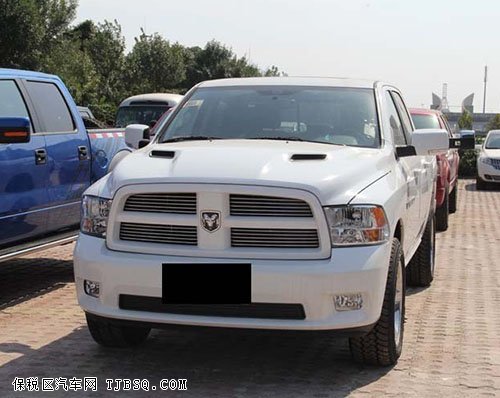 道奇公羊运动版 现车限时低价促销放心选购