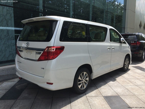 2015款丰田埃尔法现车 新款首发独惠港口