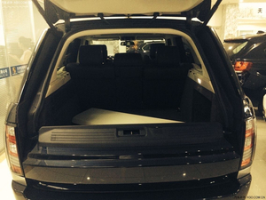 2014款路虎揽胜5.0机械增压 现车超值让利中