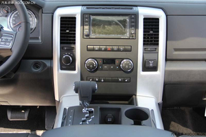 道奇公羊运动版 现车限时低价促销放心选购