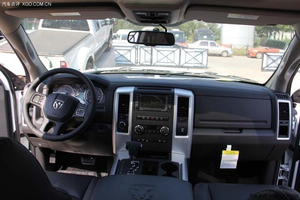 道奇公羊运动版 现车限时低价促销放心选购