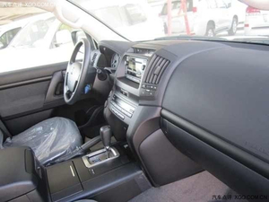 丰田酷路泽4000中东版优惠 月末低价清仓特卖