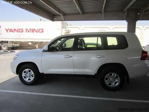 丰田酷路泽4000中东版优惠 月末低价清仓特卖