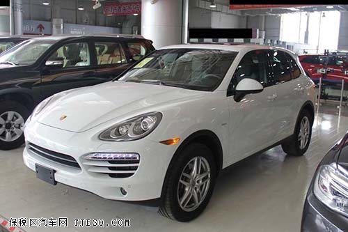 保时捷卡宴低折热销 现车月初最新折扣报价