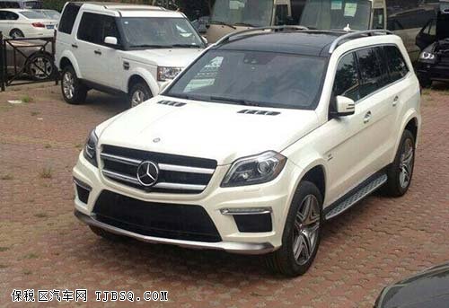 奔驰GL63AMG港口现车到店 优惠折扣大盘点