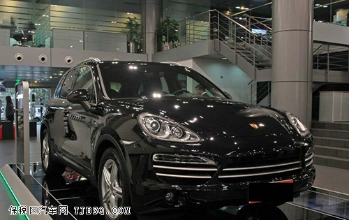 保时捷卡宴普通版/铂金版特价 现车超多优惠