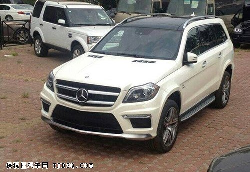奔驰GL63AMG新车到店 现车精工细作奢华品质