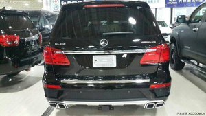 奔驰GL63AMG新车到店 现车精工细作奢华品质