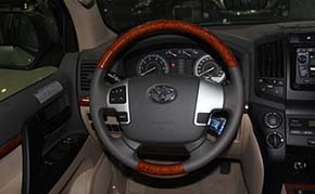 2014款丰田酷路泽4000中东版 各种版本现车51.2万起