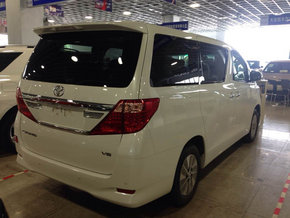 2014中东丰田埃尔法3.5 保姆商务车舒适版