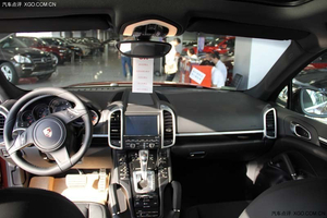 保时捷卡宴奢华典范 现车温馨特惠折上折价