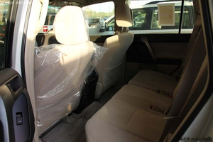 丰田普拉多2700中东版现车热销 优惠充足让利中