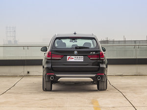 宝马X5天津现购车尊享巨额礼 全国最低价位