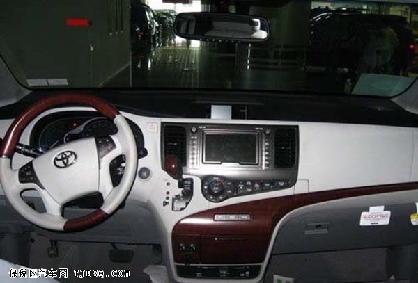 丰田塞纳惊喜促销 港口现车优惠让利最高值