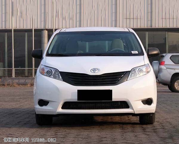 丰田塞纳惊喜促销 港口现车优惠让利最高值