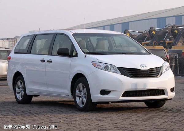 丰田塞纳惊喜促销 港口现车优惠让利最高值