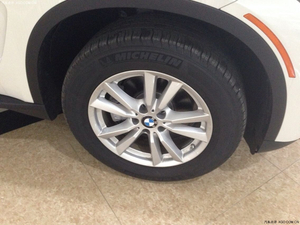 2014款美规宝马X5惊喜促销 现车低价脱销