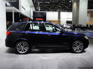 2014款宝马X5现车折上折 现车震撼直降破底价