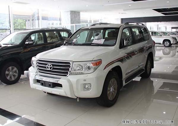 2914丰田酷路泽4000中东版 低价袭港为速度生
