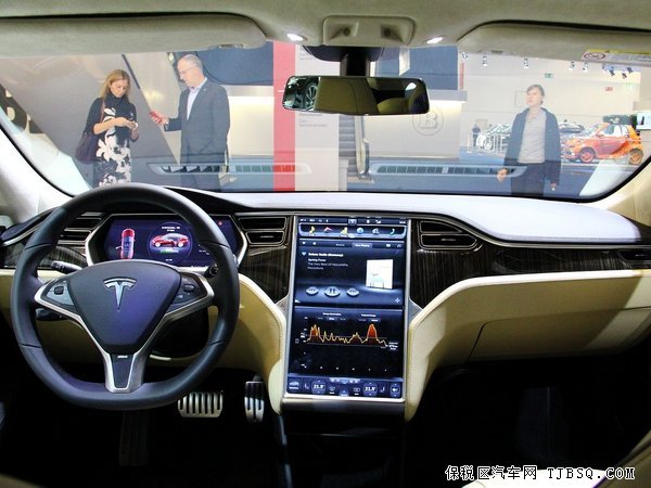 特斯拉卓越性能新标准 现车世界口碑电动超跑