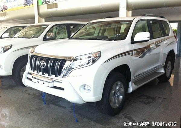 丰田霸道2700多少钱 普拉多天津港现车促销中