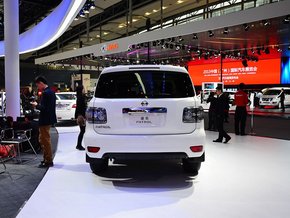 2014款日产途乐5.6L全尺寸SUV 天窗/备胎现车89万