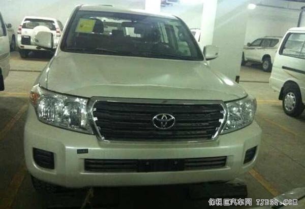 丰田酷路泽4000降价中 中东版现车低折扣畅销