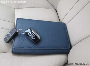 路虎发现四年中促销 七座天津现车报价优惠