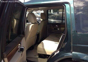 路虎发现四年中促销 七座天津现车报价优惠