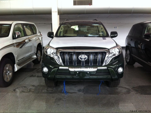 丰田霸道4000中东版现车优惠 普拉多降价甩卖