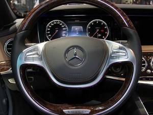 奔驰S320/S400/S500/S600 现车温馨感恩回馈