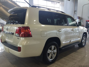 2014款丰田酷路泽5700美规版现车 尝鲜价秒杀