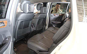 14款奔驰GL350美规版 PO1包/全景/智能卡现车105万起