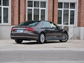 新款奥迪A8天津现车特价 专享世界技术领先者