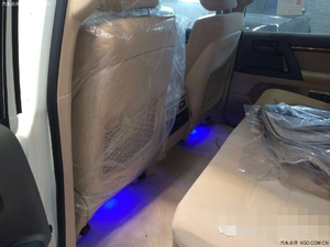 新款丰田兰德酷路泽4000 极致促销超炫飚底