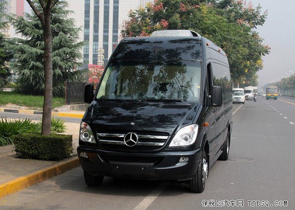 奔驰斯宾特国庆优惠中 天津港现车到店等您来