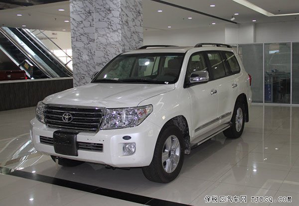 丰田酷路泽4000中东版已到店 天津港现车畅销