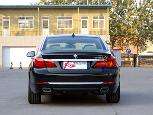 宝马7系国庆降价折扣 天津现车秒杀优惠40万