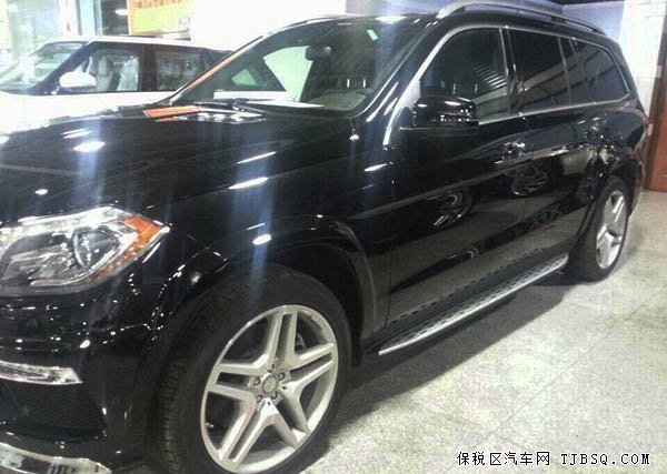 奔驰GL550美规版折上折 现车十月畅销冲销量