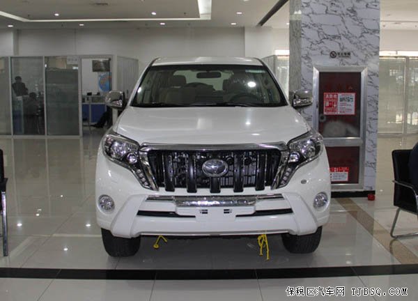 丰田普拉多2700现车力拼底价 国庆极致优惠